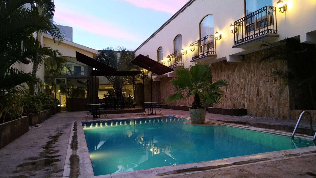 Hotel Dubrovnik Mérida Exteriör bild